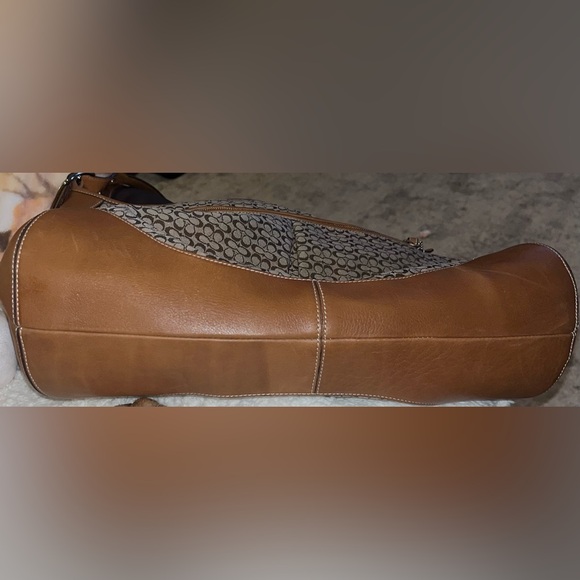 RARE Coach Soho Brown & Tan Signature Messenger Laptop Bag - Picture 11 of 11